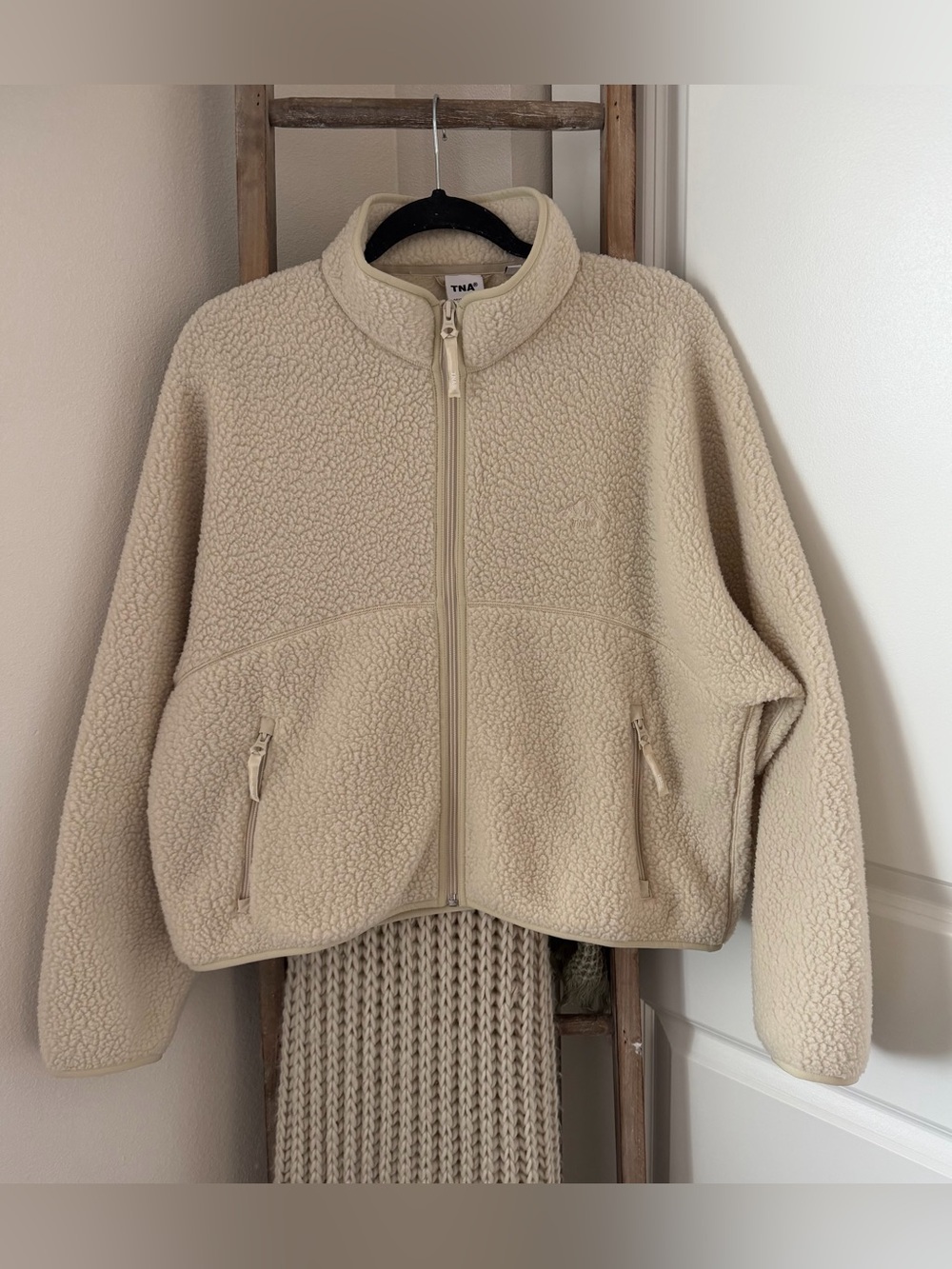 Aritzia TNA Polartec Thermal Pro Fleece Zip-Up Mullein L - Picture 10 of 14